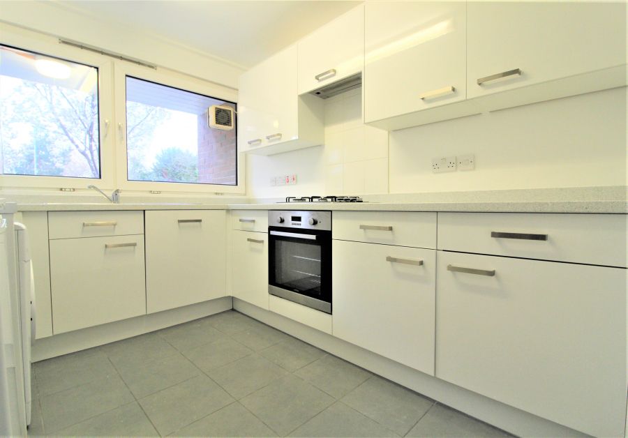 Property photo 3 of 5 Kitchen