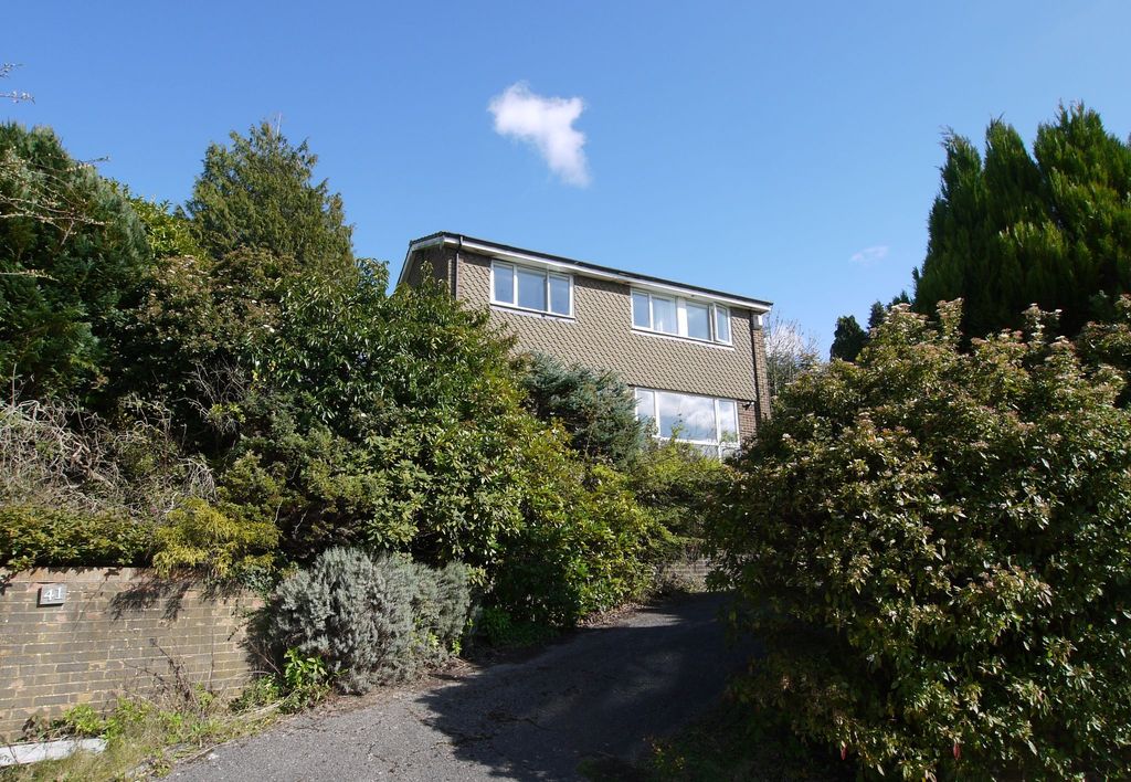 Property photo 1 of 12 Photograph 1