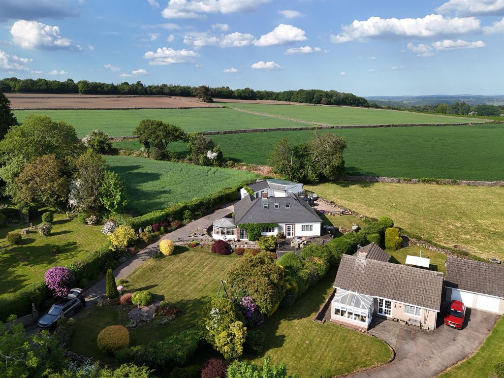 Property photo 2 of 42
