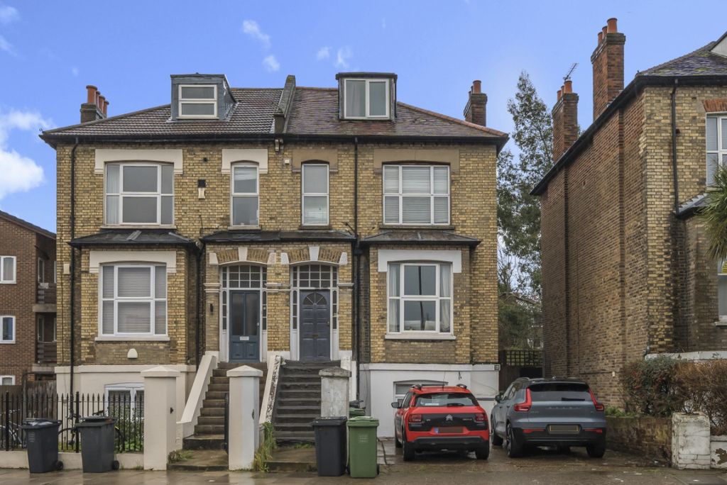 Property photo 1 of 6 932418 (1)