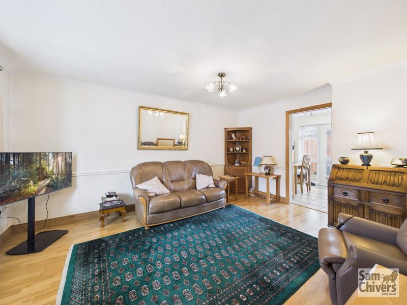 Property photo 2 of 20 Photo 12