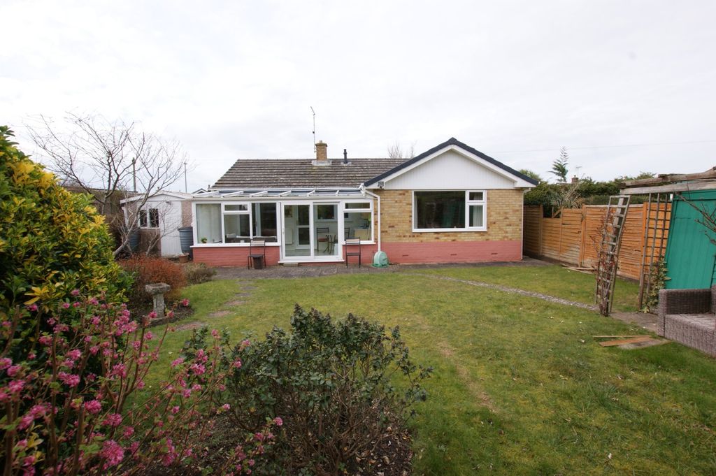 Property photo 2 of 12 Picture No. 29