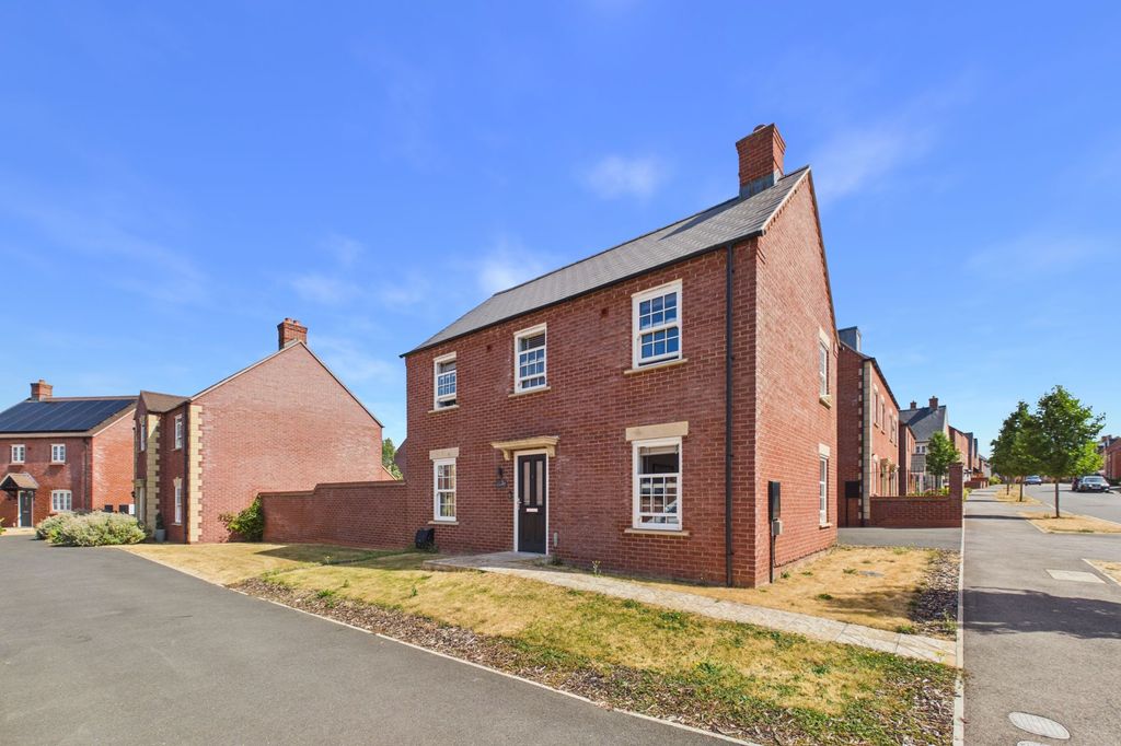Property photo 1 of 22