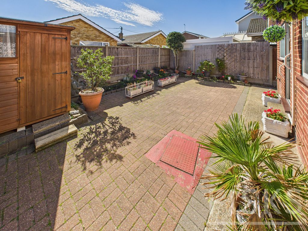 Property photo 2 of 12