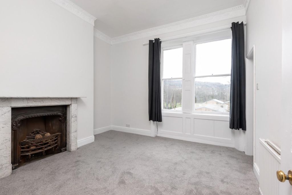 Property photo 2 of 14 Fff, 9 Kensington Place, Bath Ba1 6Aw-2.Jpg