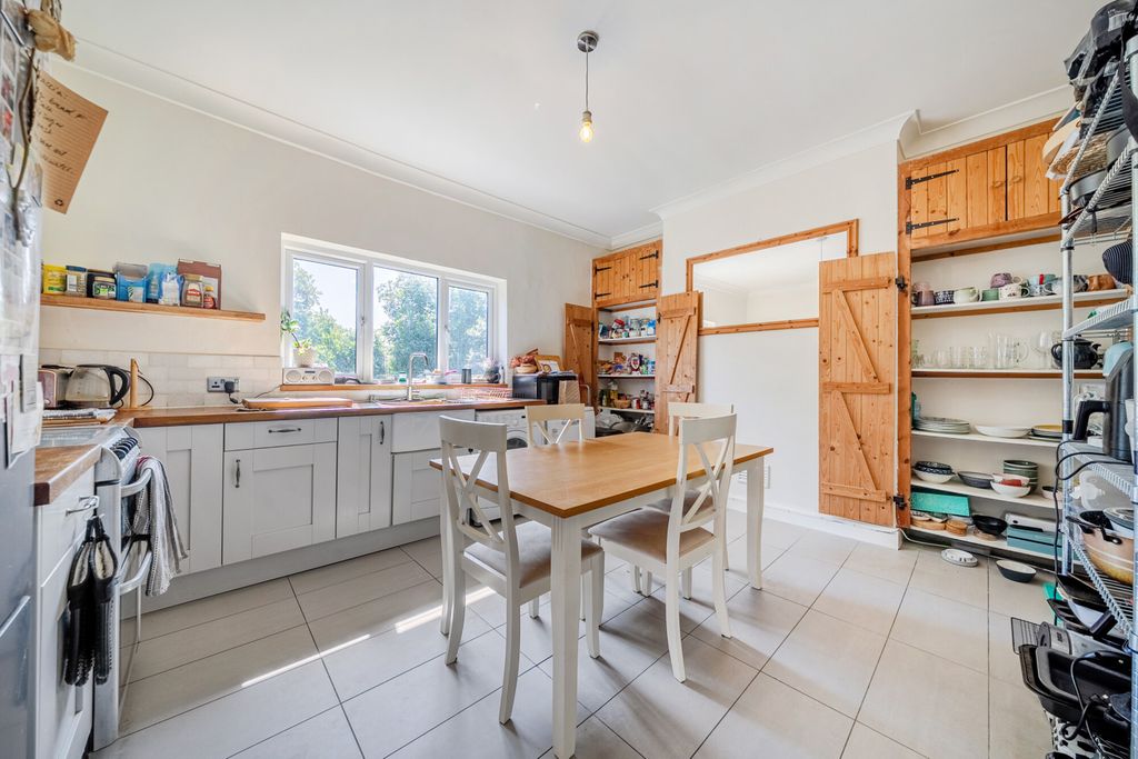 Property photo 2 of 32 1496746-3-6A69d7d...