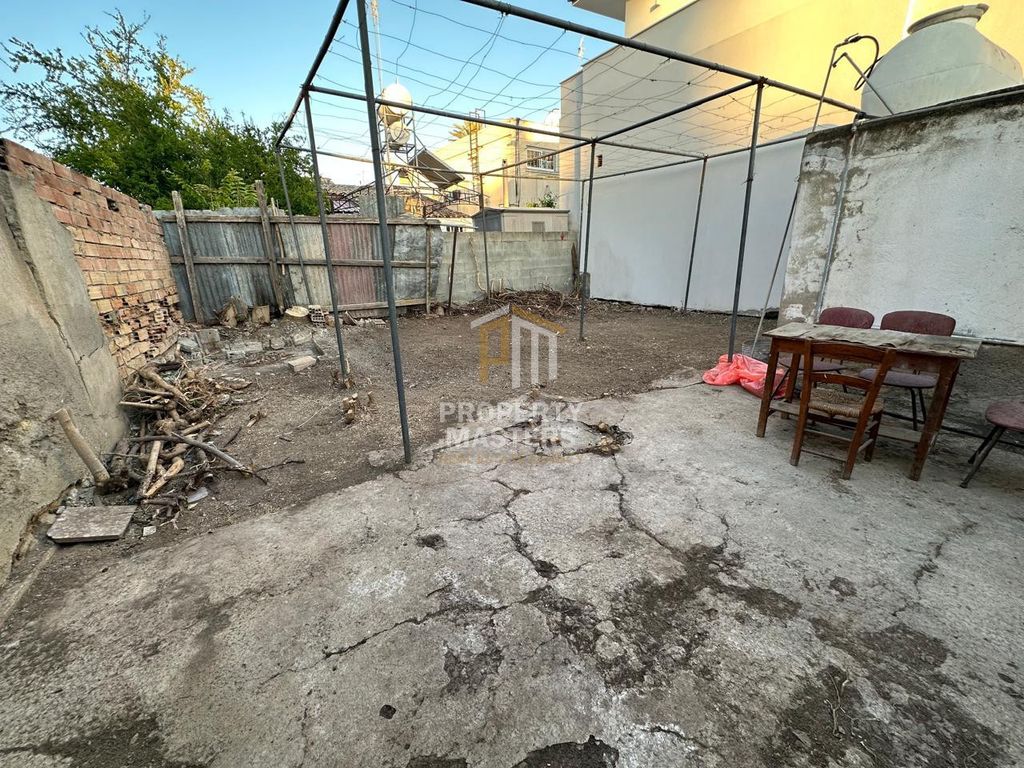 Property photo 3 of 9