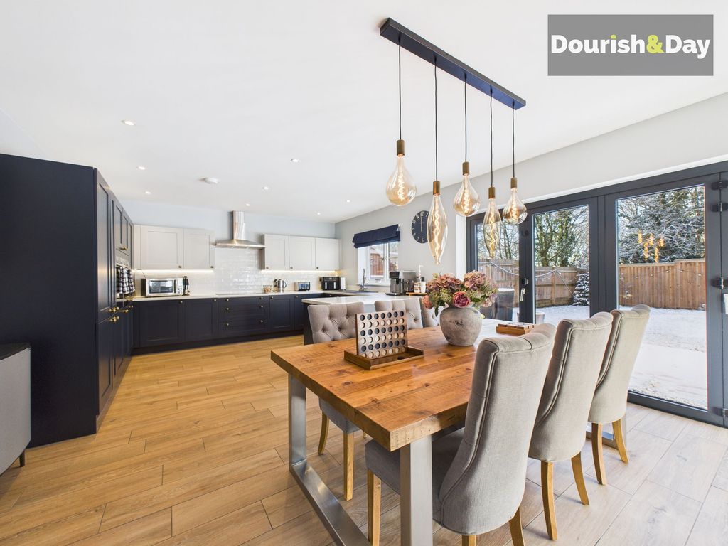 Property photo 2 of 37 Dining Kitchen