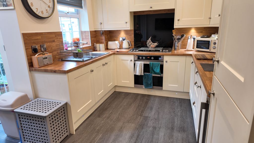 Property photo 3 of 18 Kb19 Rockery4