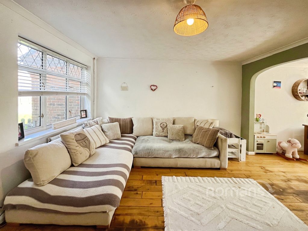 Property photo 3 of 12 Photograph