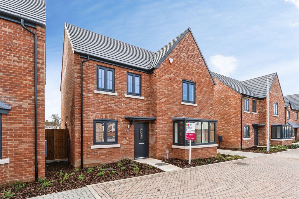 Property photo 2 of 25