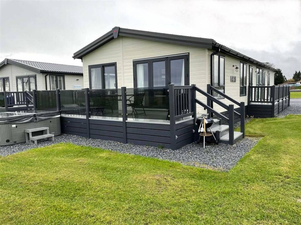 Property photo 1 of 12 External.Jpg