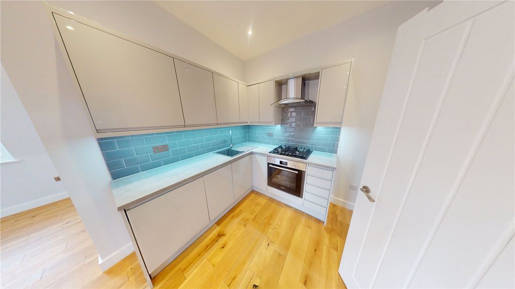 Property photo 2 of 6 Picture No. 01