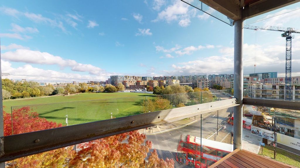 Property photo 2 of 13