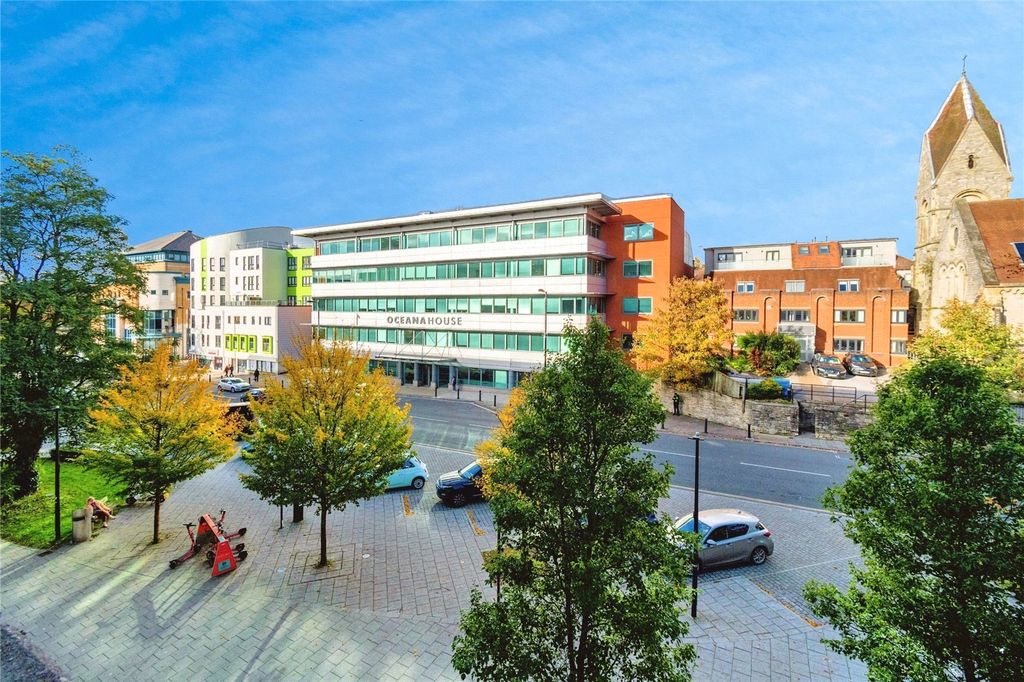 Property photo 2 of 8 Picture No. 08