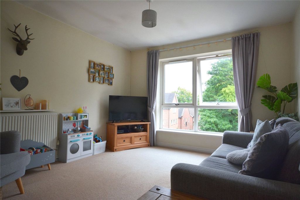 Property photo 3 of 10 Picture No. 20