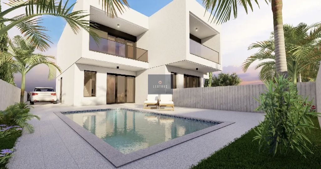 Property photo 2 of 4