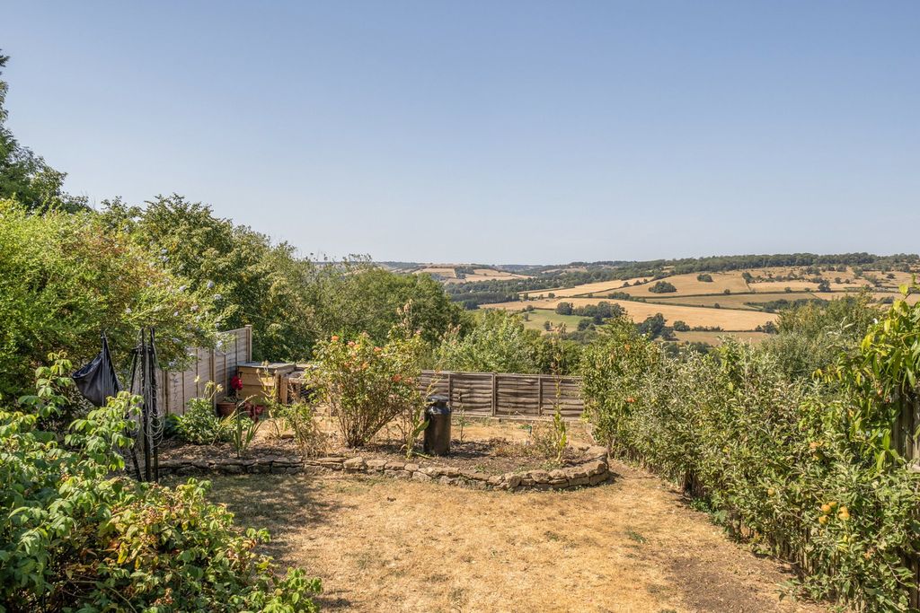 Property photo 2 of 24