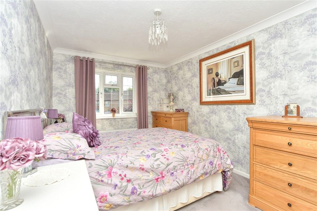 Property photo 3 of 17 Bedroom 1