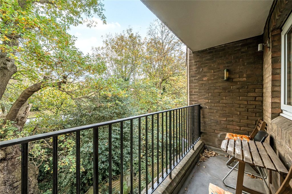 Property photo 3 of 20 Picture No. 10