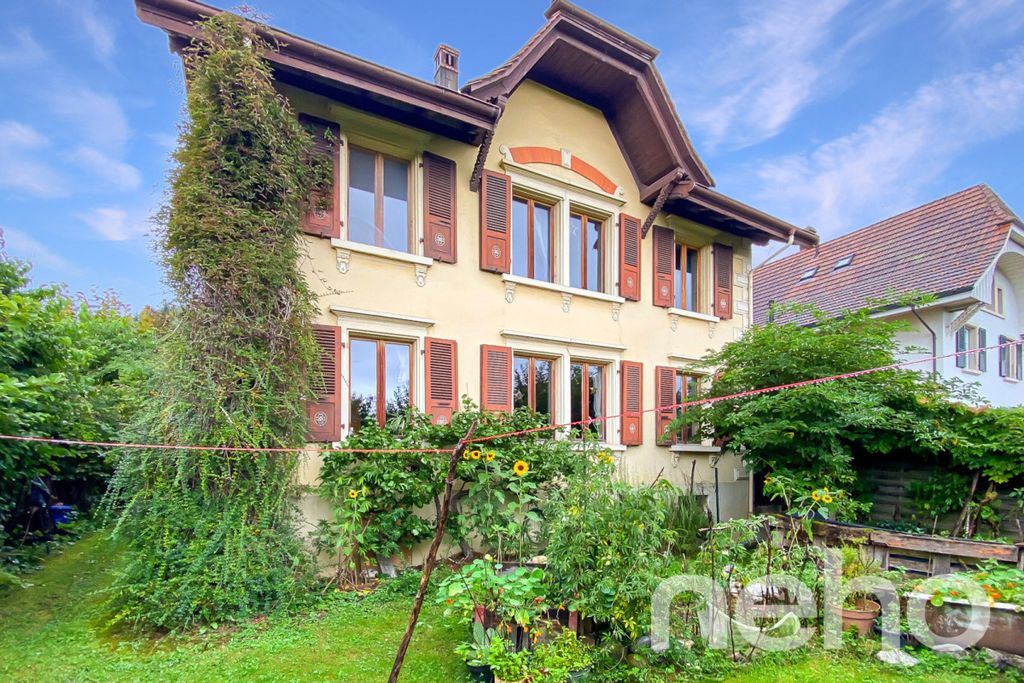 Property photo 3 of 13