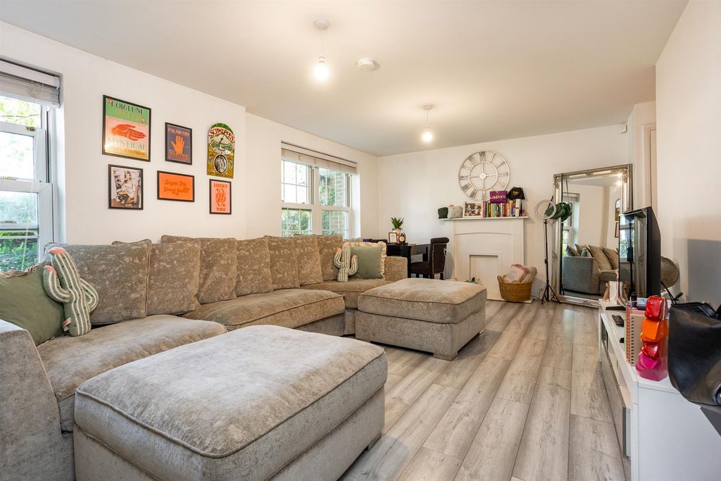 Property photo 2 of 21 Shillan-45.Jpg