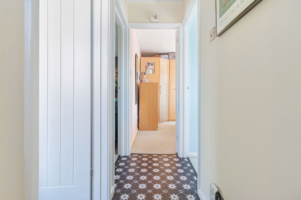 Additional image 14 of 2 bed flat for saleBurr Close, Bexleyheath DA7