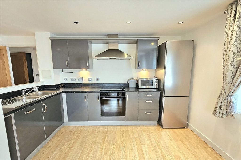 Property photo 3 of 11 Picture No. 03