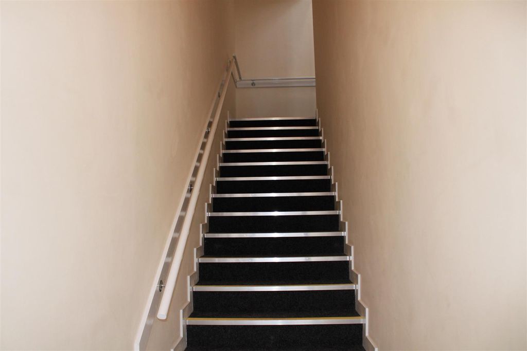 Property photo 2 of 8 Img_5890.Jpg