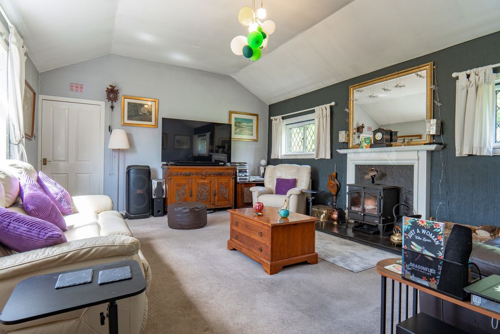 Property photo 3 of 50