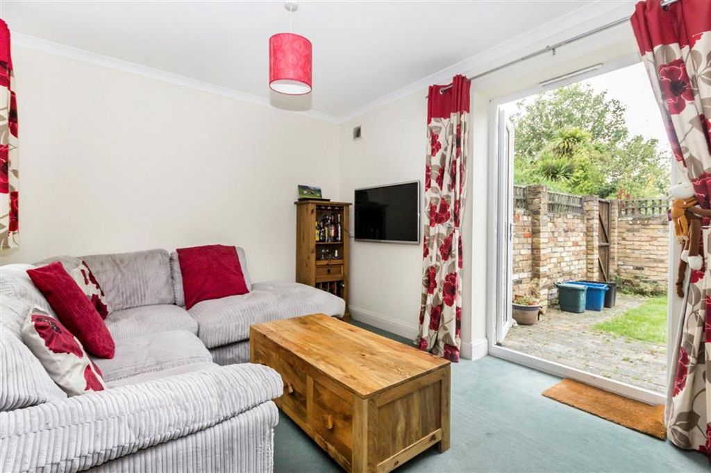 Property photo 2 of 5