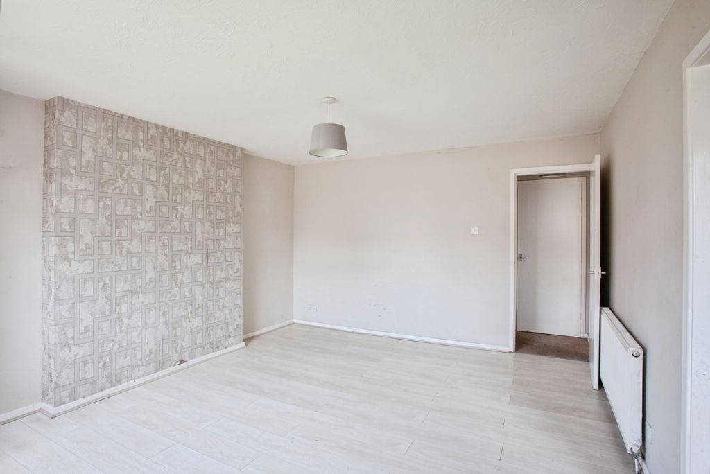Property photo 2 of 20 Pbox-Img.Jpg