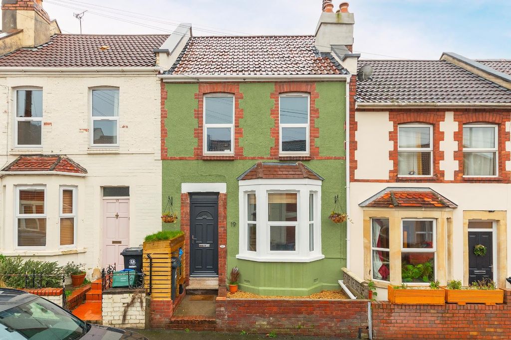 Property photo 2 of 25 1A9Rwl - External C.Jpg