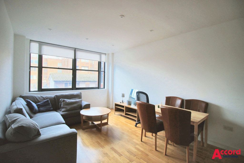 Property photo 2 of 7
