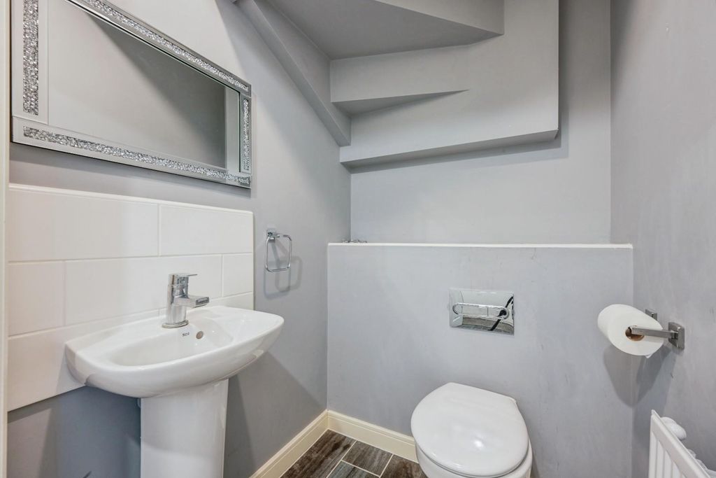 Property photo 2 of 21 26Violetwalk-14.Jpg