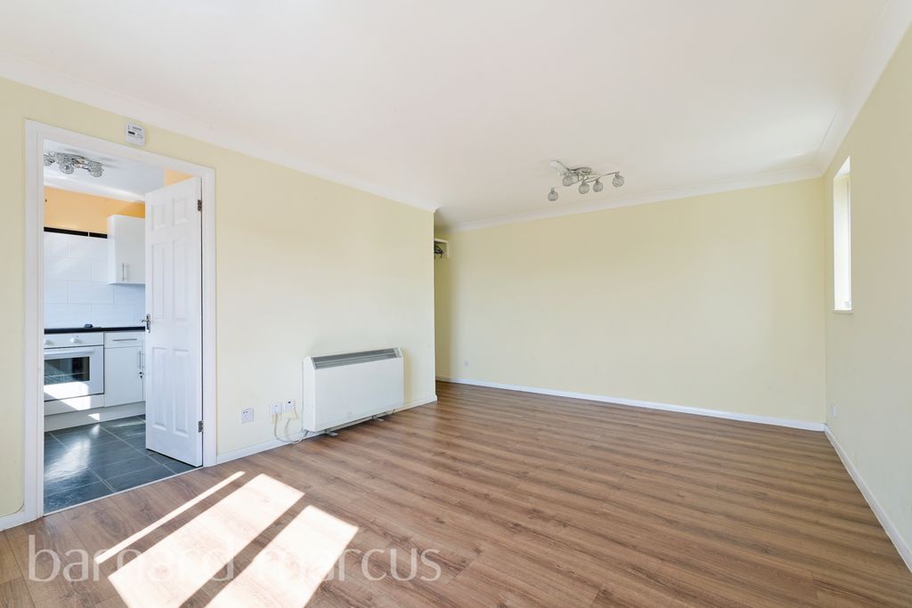 Property photo 2 of 7 Reception Room