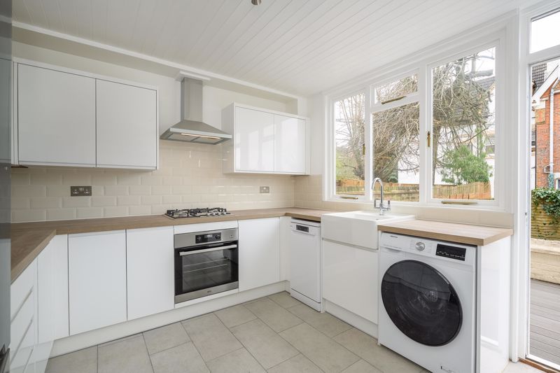 Property photo 2 of 11 Photo 9