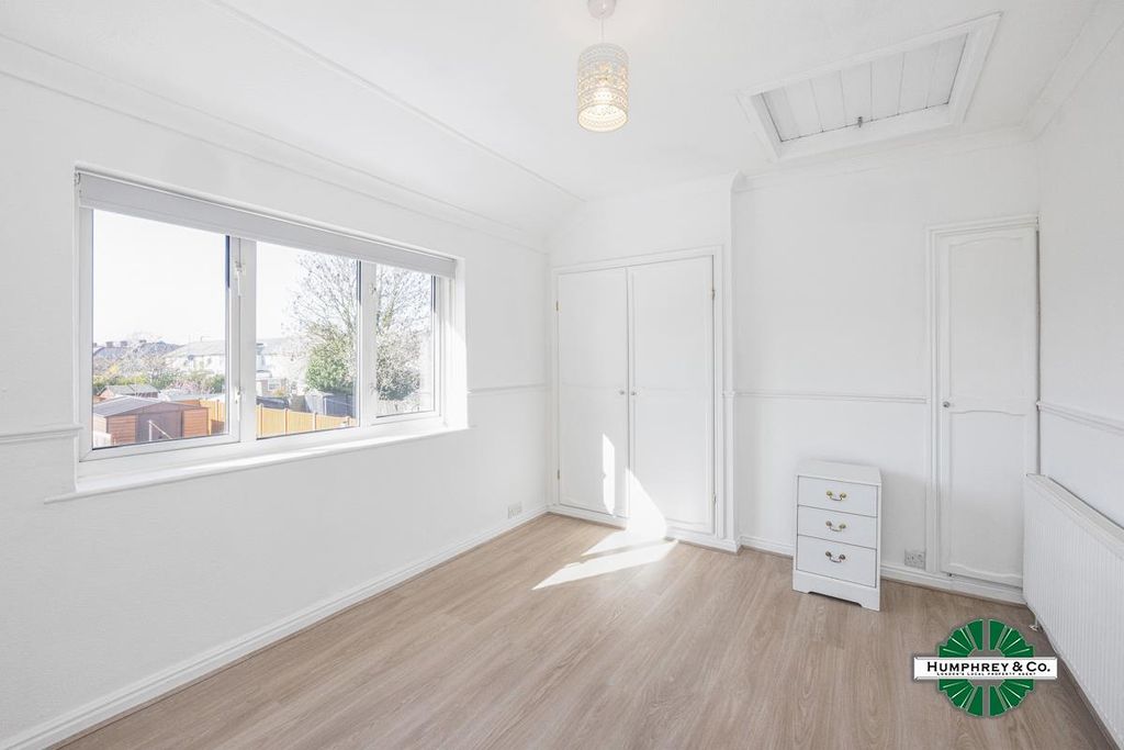 Property photo 2 of 7 1.Jpg