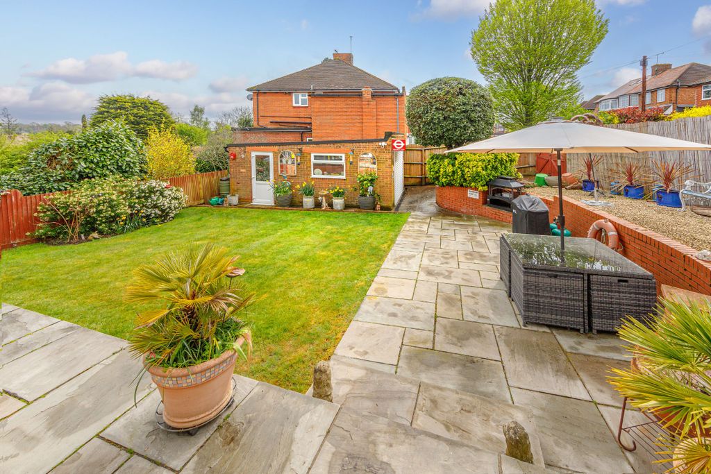 Property photo 2 of 42