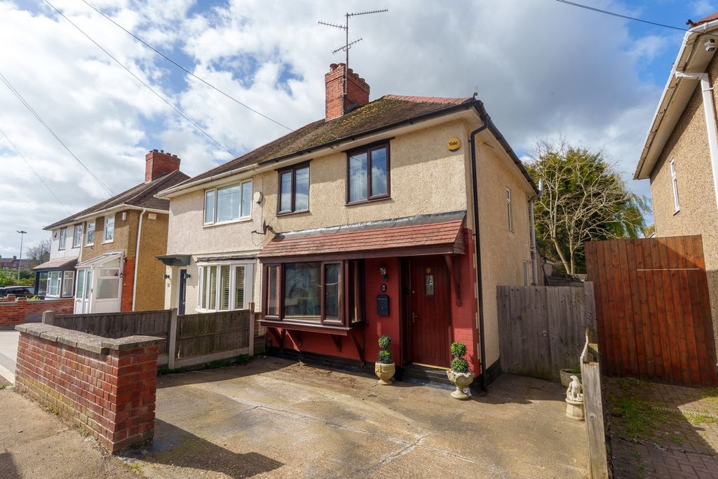 Property photo 1 of 9