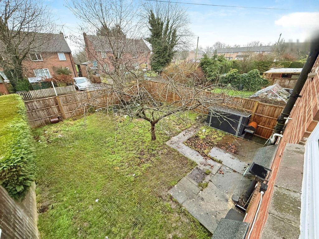 Property photo 3 of 9