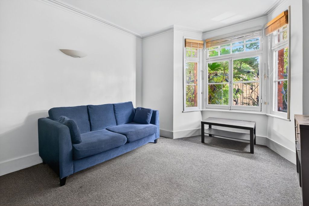 Property photo 3 of 20 Picture No. 16