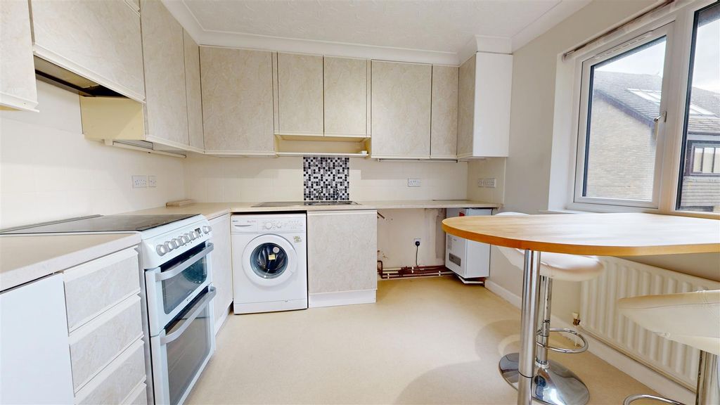 Property photo 3 of 21 03312026_130746.Jpg