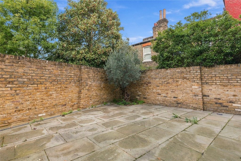 Property photo 3 of 14 Picture No. 21