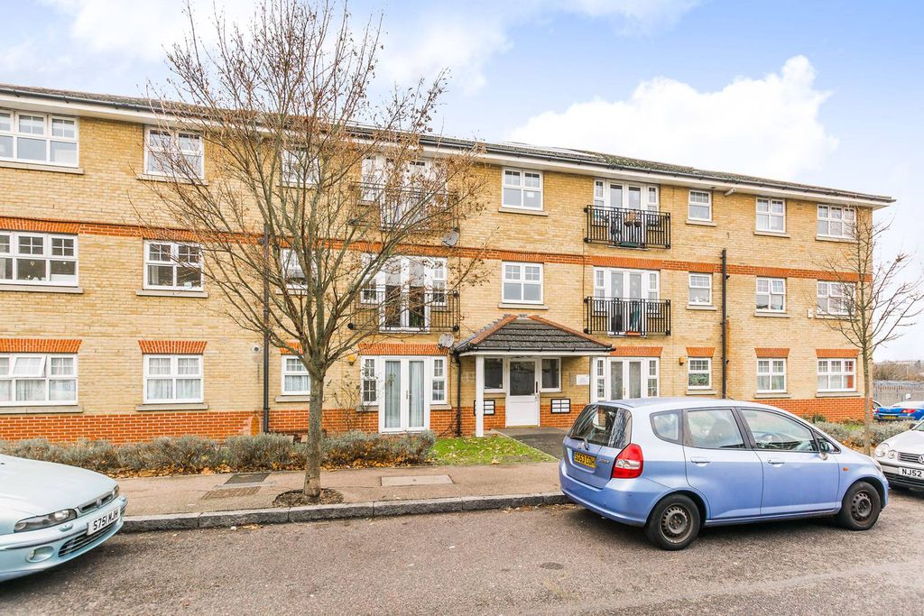 Property photo 1 of 7