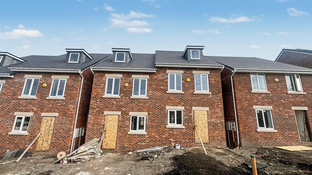 Property photo 1 of 15 Img_5956.Jpg