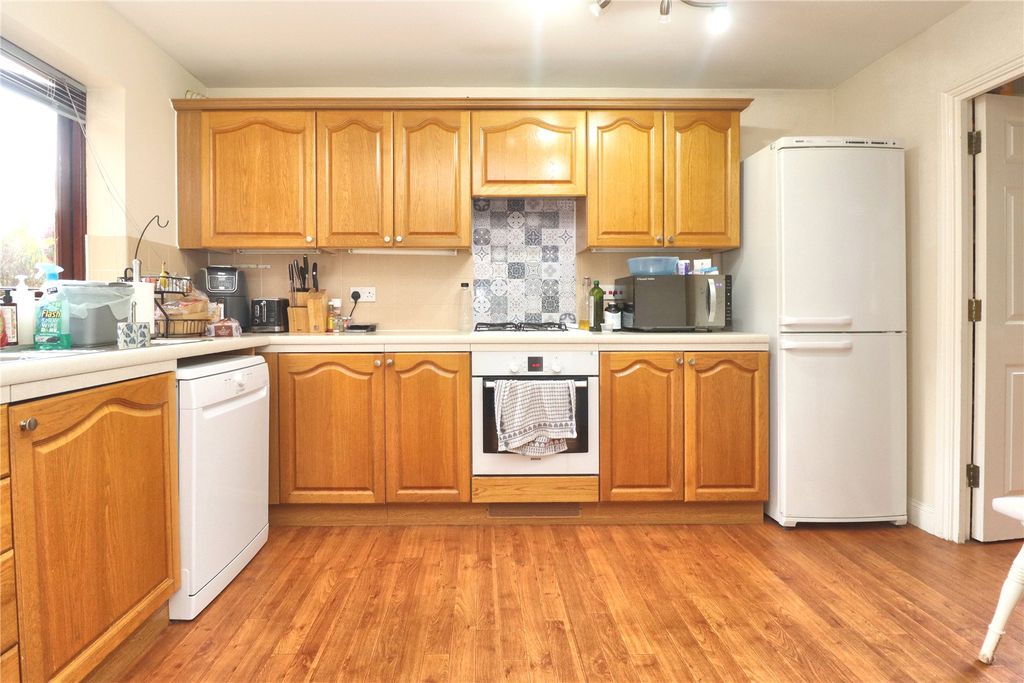 Property photo 2 of 15 Picture No. 05