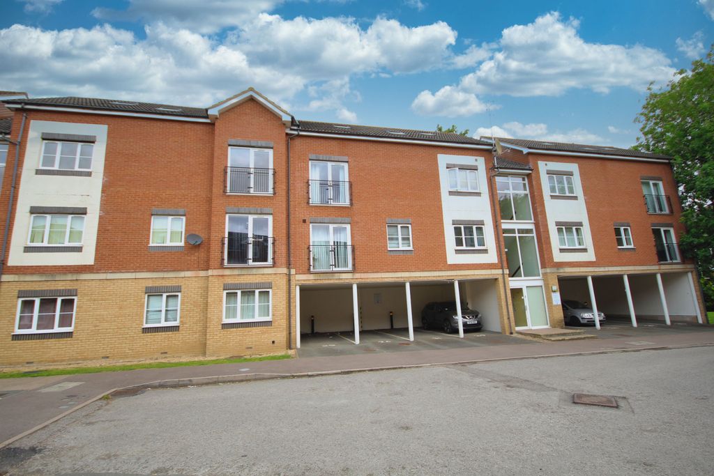 Property photo 1 of 16