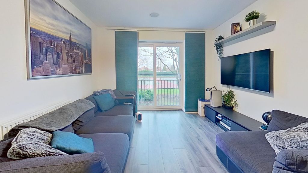 Property photo 2 of 8 Stanningley-Road-Living-Room.Jpg