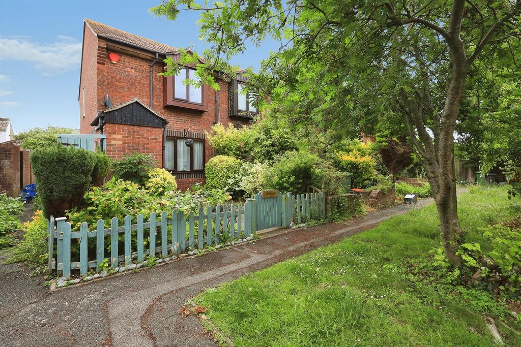 Property photo 1 of 14